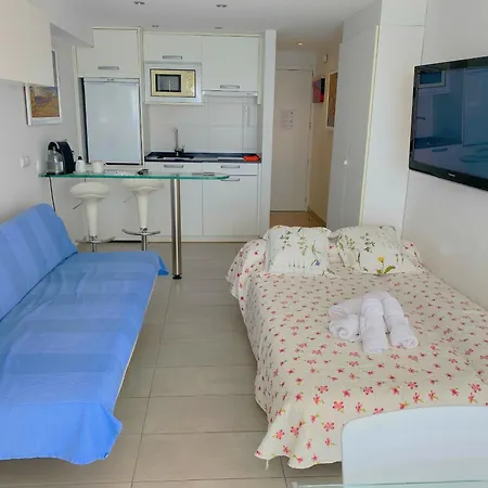 Estudi A Primera Linia De Mar