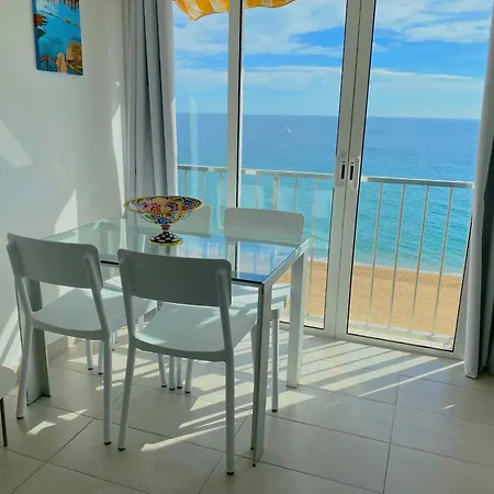 Estudi A Primera Linia De Mar *